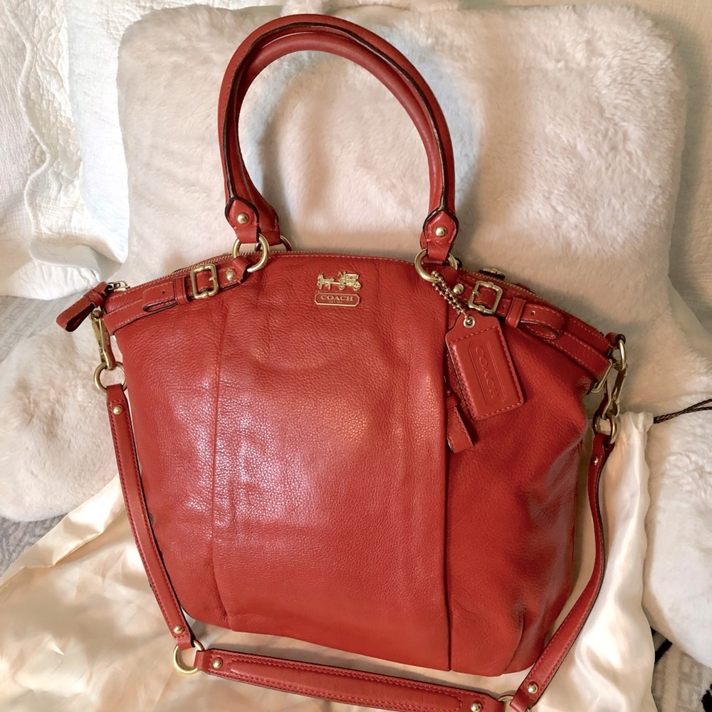 Authentic Large Coach Madison Lindsey Tote